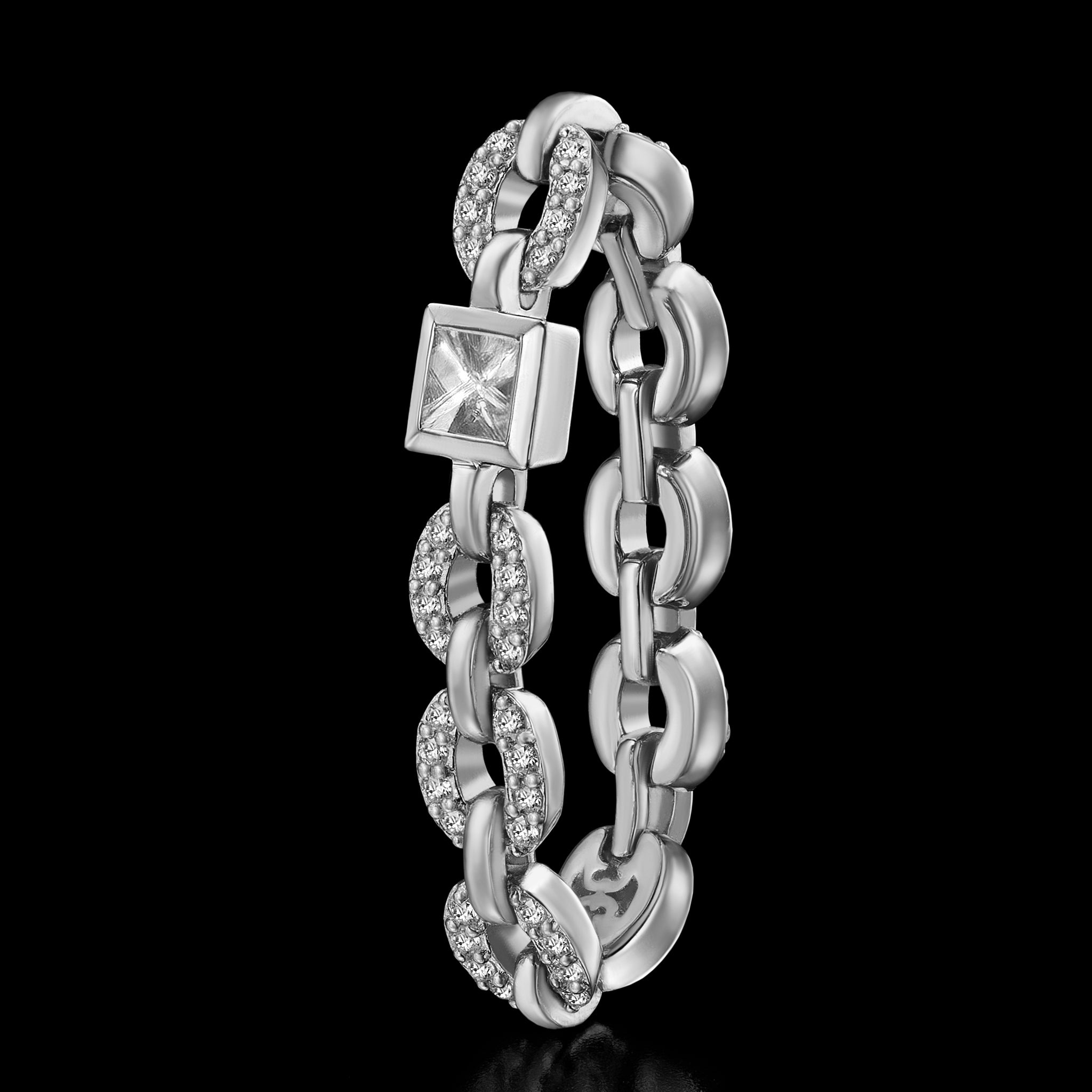 Adeve Links Tiny Ring (white gold with diamonds)