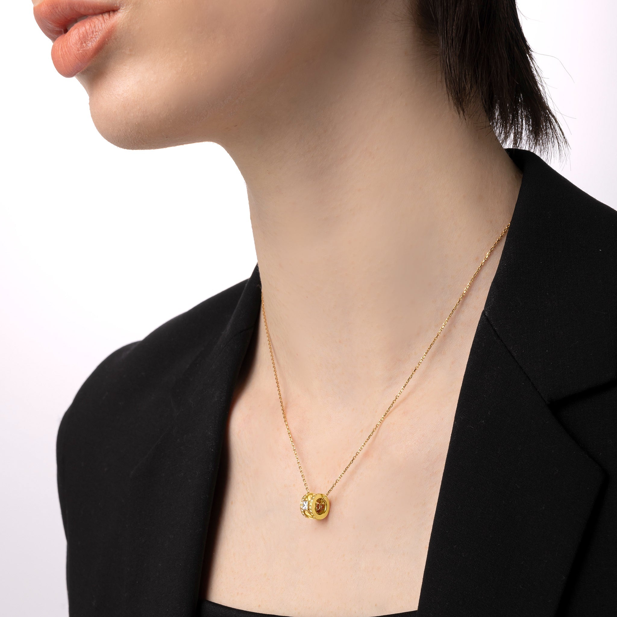 Adeve Birth Eternal Necklace (yellow gold with melee diamonds)