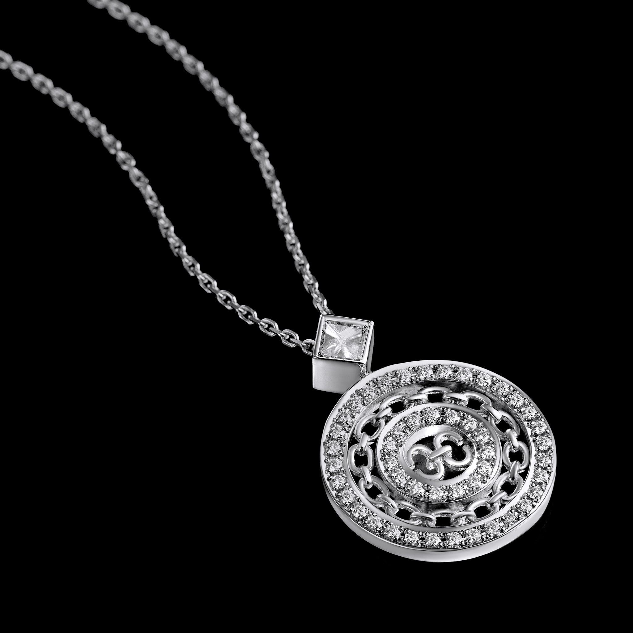 Adeve Links Timeless Necklace (white gold with melee diamonds)