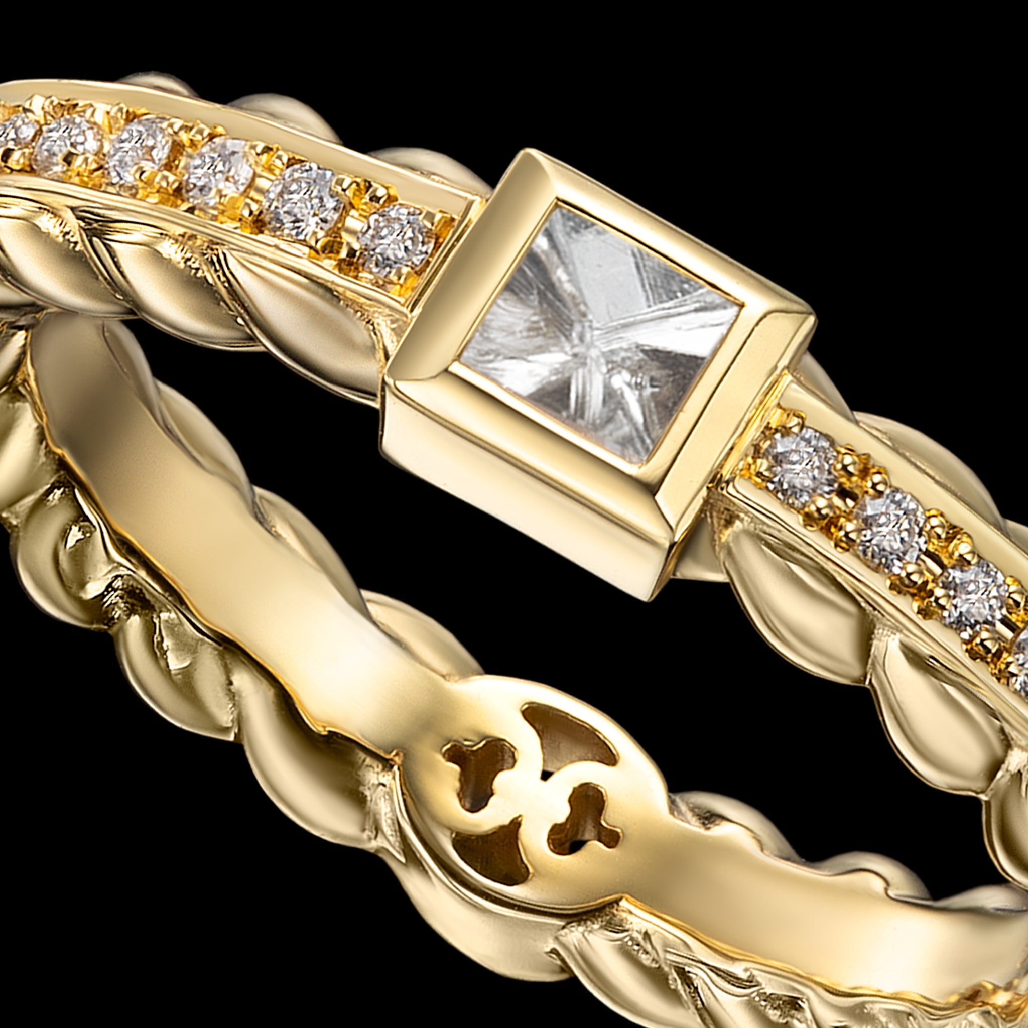 Adeve Birth Narrow Ring (yellow gold with diamonds)