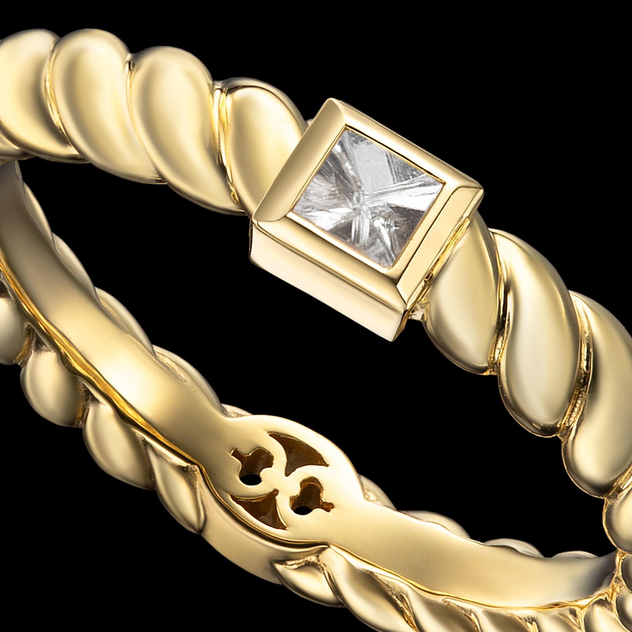 Adeve Birth Narrow Ring (yellow gold)