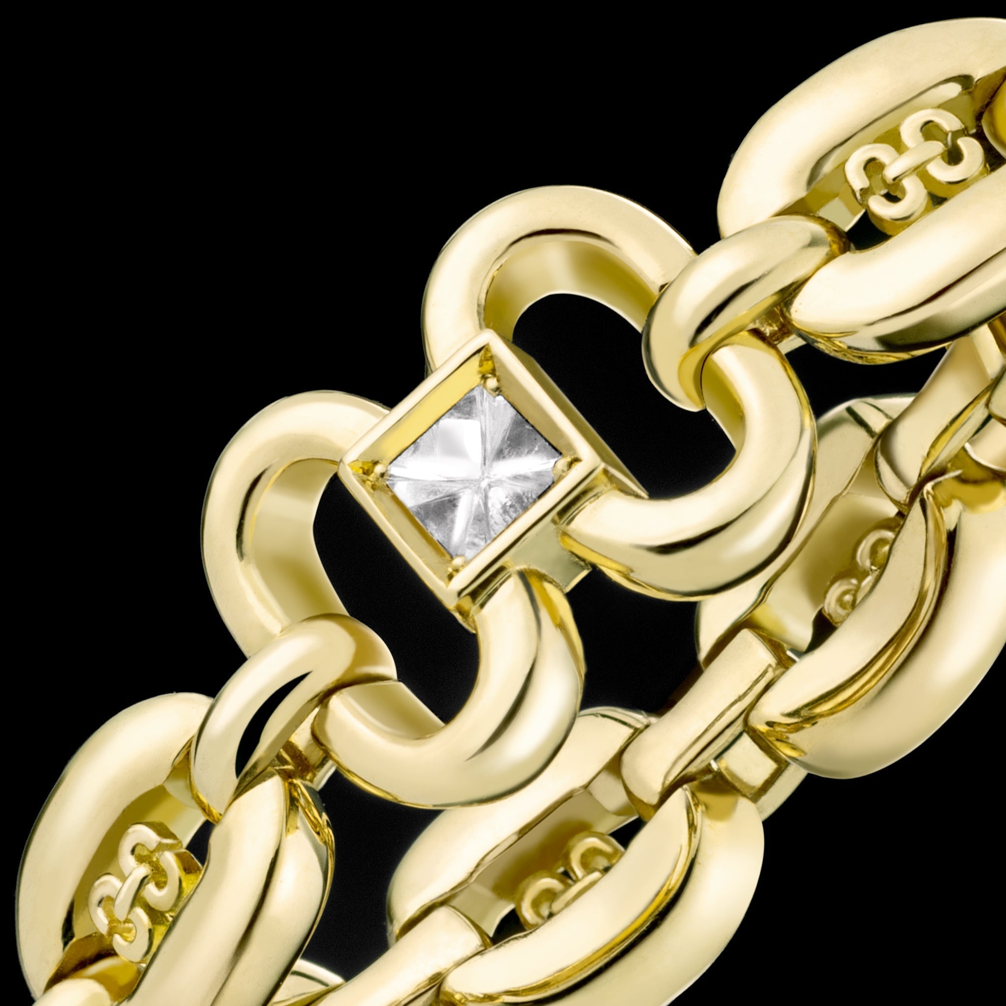 Adeve Links Iconic Ring (yellow gold)