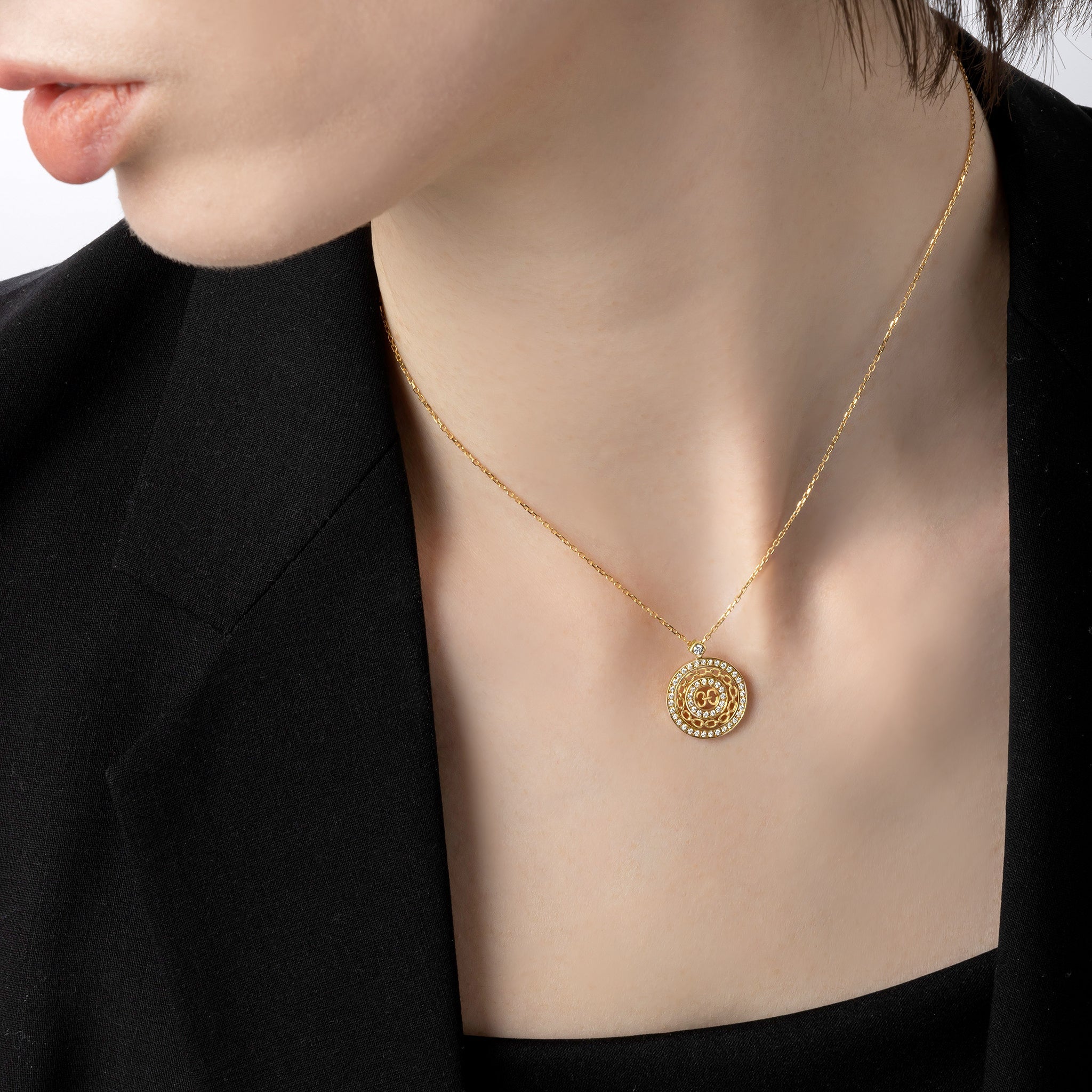 Links Timeless Necklace (yellow gold with diamonds)