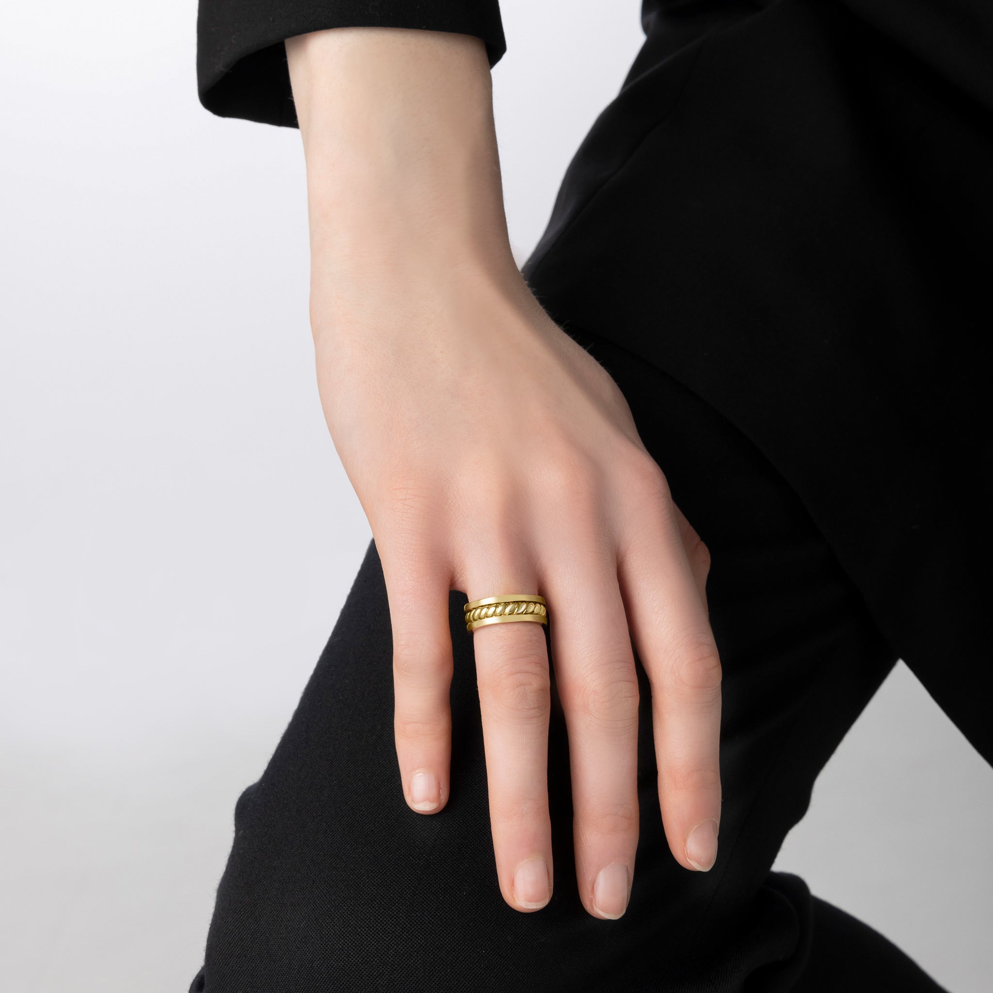 Birth Eternal Ring (yellow gold)